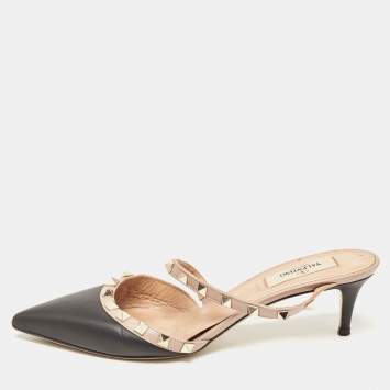 Pre Owned Valentino Black Leather Rockstud Mules Size 38
