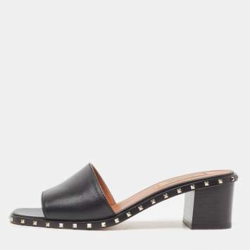 Pre Owned Valentino Black Leather Rockstud Slide Sandals Size 36.5