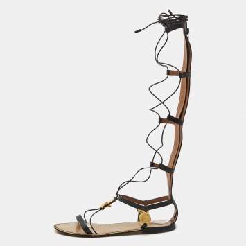 Pre Owned Valentino Black Leather Embellished Gladiator Flat Sandals Size 39