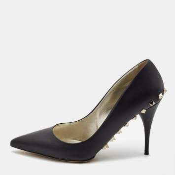Pre Owned Valentino Black Leather Rockstud Pointed Toe Pumps Size 41