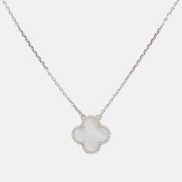 Pre Owned Van Cleef & Arpels Vintage Alhambra Chalcedony 18k White Gold Pendant Necklace