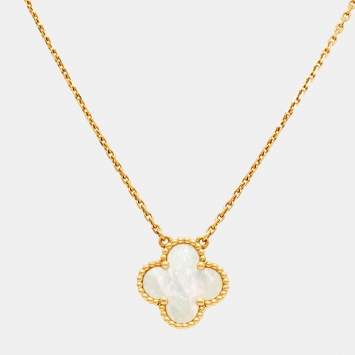 مملوكة مسبقًا Van Cleef & Arpels Vintage Alhambra Mother of Pearl 18k Yellow Gold Necklace