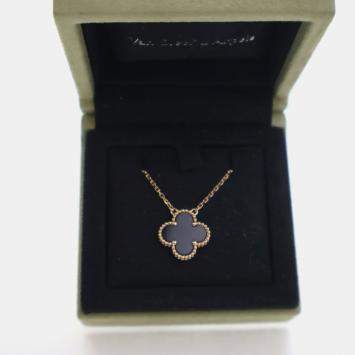 Pre Owned Van Cleef & Arpels Onyx Vintage Alhambra Pendant