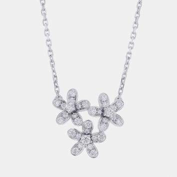 Pre Owned Van Cleef & Arpels Socrates Flower 18K White Gold and Diamond Pendant Necklace