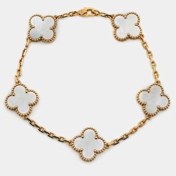 مملوكة مسبقًا Van Cleef & Arpels Vintage Alhambra Mother of Pearl 18k Yellow Gold 5 Motif Bracelet