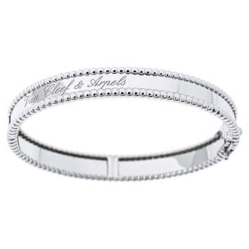 Pre Owned Van Cleef & Arpels Perlee Signature 18K White Gold Bracelet XS