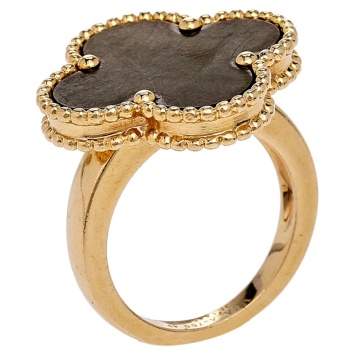 Pre Owned Van Cleef & Arpels Magic Alhambra Grey Mother of Pearl 18K Yellow Gold Ring 49
