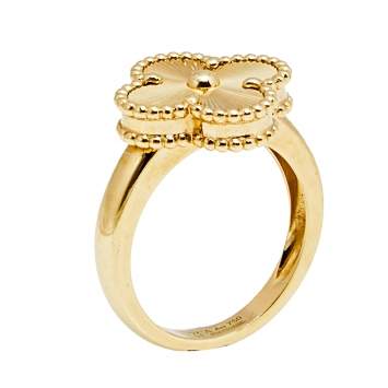Pre Owned Van Cleef & Arpels Vintage Alhambra Guilloché 18k Yellow Gold Ring Size 51