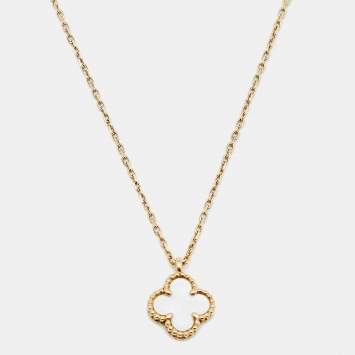 Pre Owned Van Cleef & Arpels Sweet Alhambra Mother of Pearl 18k Yellow Gold Necklace