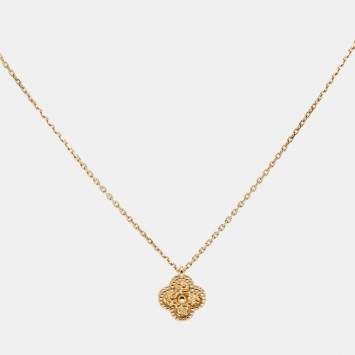 Pre Owned Van Cleef & Arpels Sweet Alhambra 18k Rose Gold Pendant Necklace