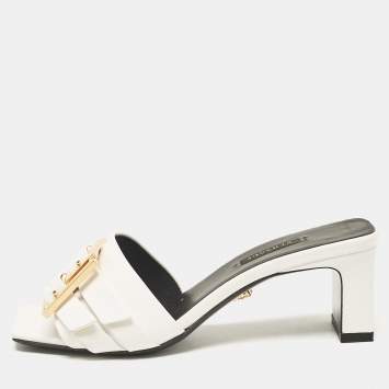 Pre Owned Versace White Leather Buckle Slide Sandals Size 36