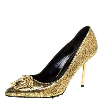 Pre Owned Versace Metallic Gold Textured Leather Medusa Pointed Toe Pumps Size 36
