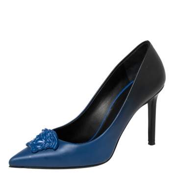 Pre Owned Versace Blue Leather Medusa Pointed Toe Pumps Size 36