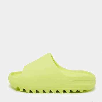 Pre Owned Yeezy x Adidas Green Rubber Resin Slides Size 39
