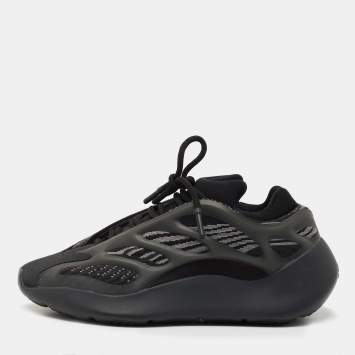Pre Owned Yeezy x Adidas Black Fabric and Rubber YEEZY 700 V3 "Alvah" Sneakers Size 37 1/3