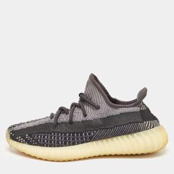 Pre Owned Yeezy x Adidas Black/Blue Knit Fabric Boost 350 V2 Carbon Sneakers Size 39 1/3