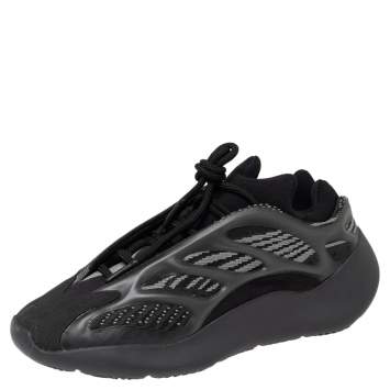Pre Owned Yeezy x Adidas Black Fabric 700 V3 Alvah Sneakers Size 37