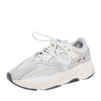 Pre Owned Yeezy x adidas Grey Mesh And Suede Boost 700 Mauve Sneakers Size 38 