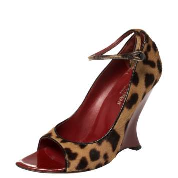 مملوكة مسبقًا Yves Saint Laurent Animal Print Calf Hair Ankle Strap Wedge Sandals Size 39