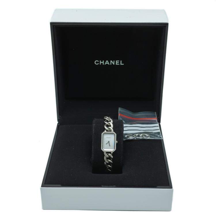 Pre Owned Chanel Premiere White Mother of Pearl Diamond Stainless Steel Women's Small Watch 22 X 16 MM