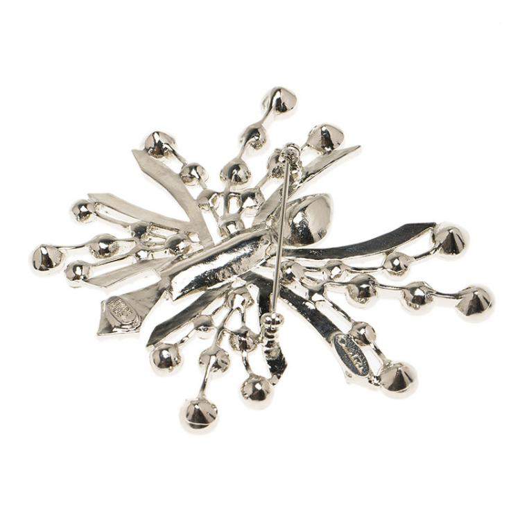 مملوكة مسبقًا Oscar de la Renta Abstract Crystal Silver Tone Brooch