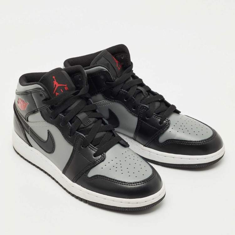 Pre Owned Air Jordans Black/Grey Leather Jordan 1 Mid Shadow Red Sneakers Size 37.5