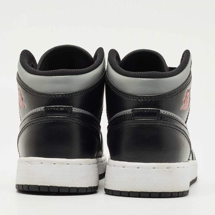Pre Owned Air Jordans Black/Grey Leather Jordan 1 Mid Shadow Red Sneakers Size 37.5