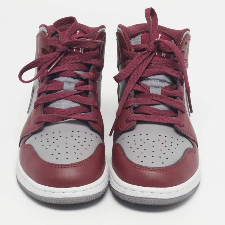Pre Owned Air Jordans Burgundy/Grey Leather Jordan 1 Mid Cherrywood Red Sneakers Size 37.5