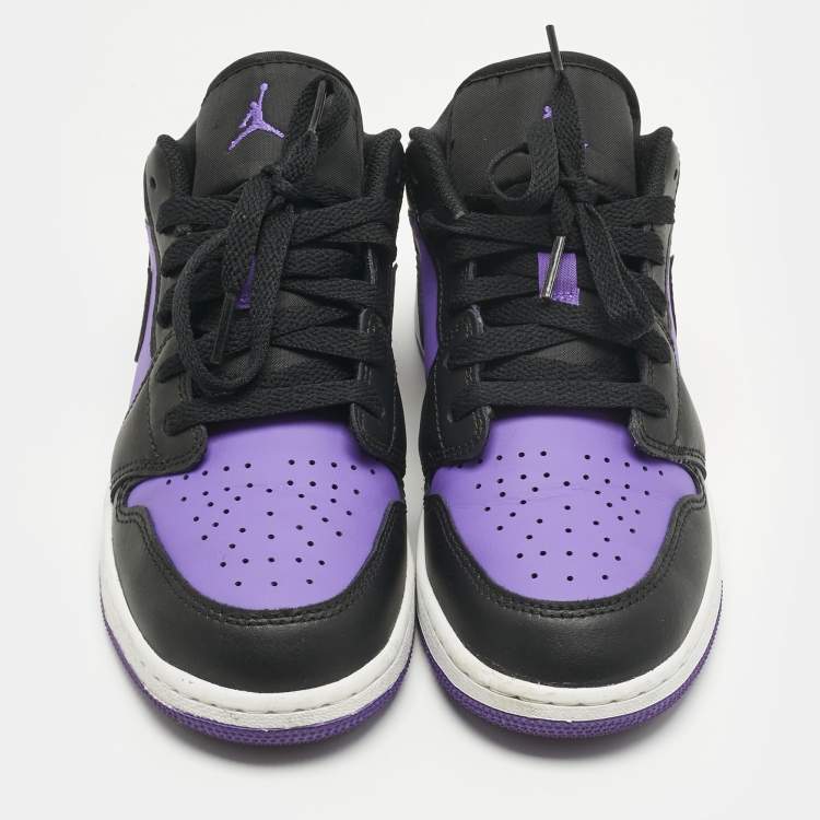 Pre Owned Air Jordans Purple/Black Leather Jordan 1 Low Purple Venom Sneakers Size 37.5