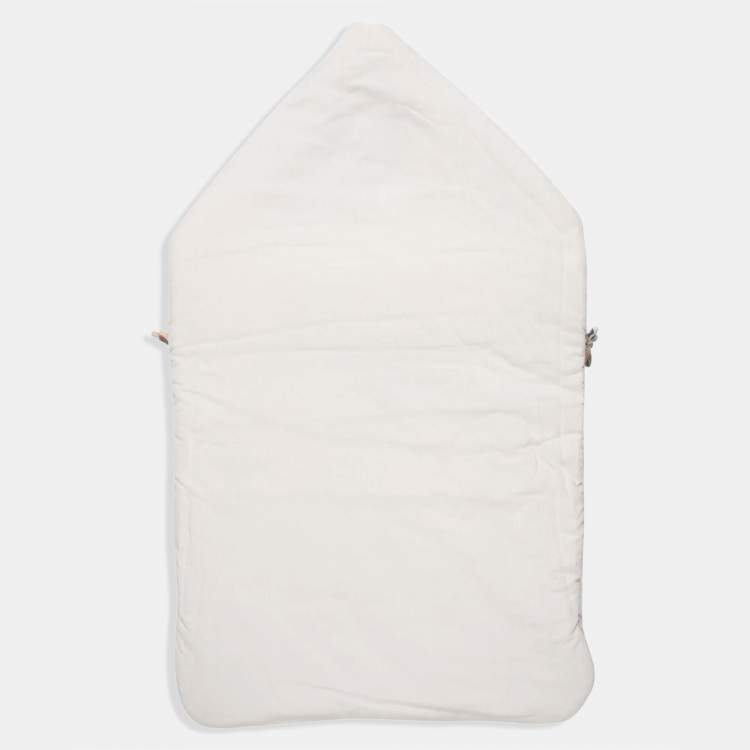 Pre Owned Burberry Children White Nova Check Print Cotton Baby Nest 6-9 Months  