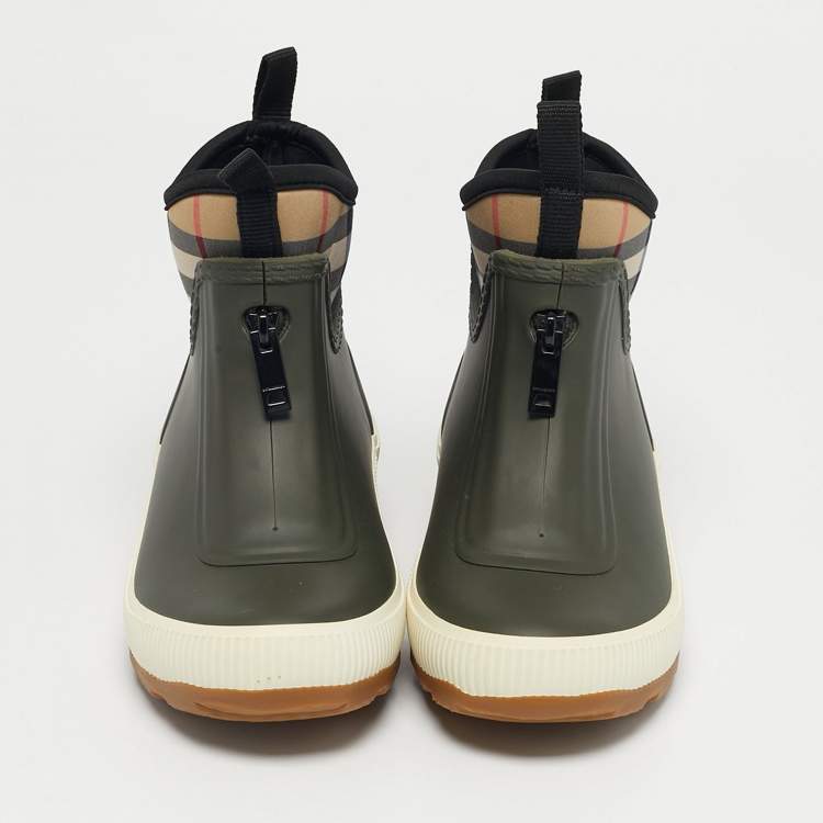 Pre Owned Burberry Olive Green Rubber and Vintage Check Neoprene Rain Boots Size 29