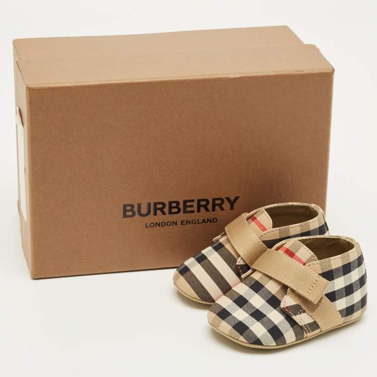 Pre Owned Burberry Beige Vintage Check Canvas Charlton Boots Size 15