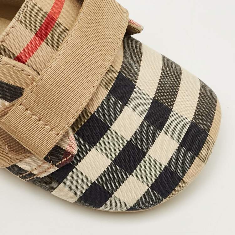 مملوكة مسبقًا Burberry Beige Vintage Check Canvas Charlton Boots Size 15