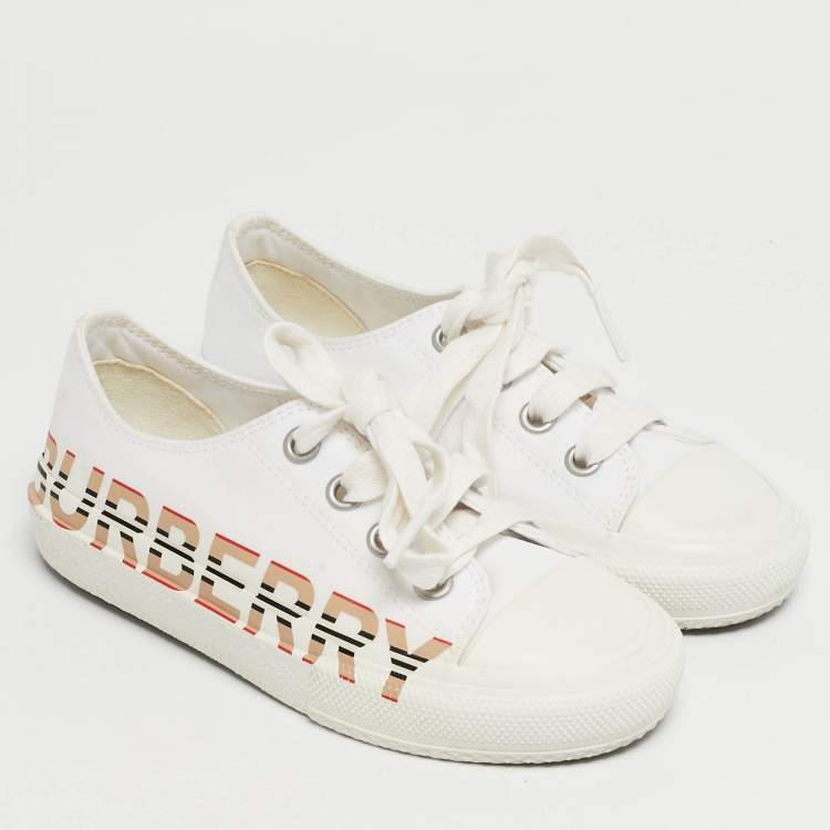 Pre Owned Burberry White Canvas Larkhall Sneakers Size 27