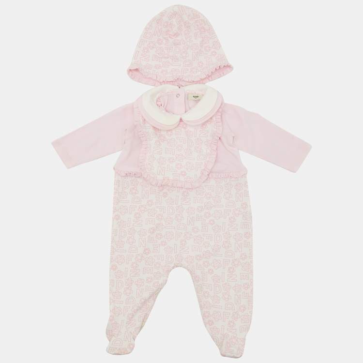Pre Owned Fendi Pink Cotton Bodysuit/Cap and Bib Set 6M