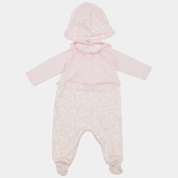 Pre Owned Fendi Pink Cotton Bodysuit/Cap and Bib Set 6M