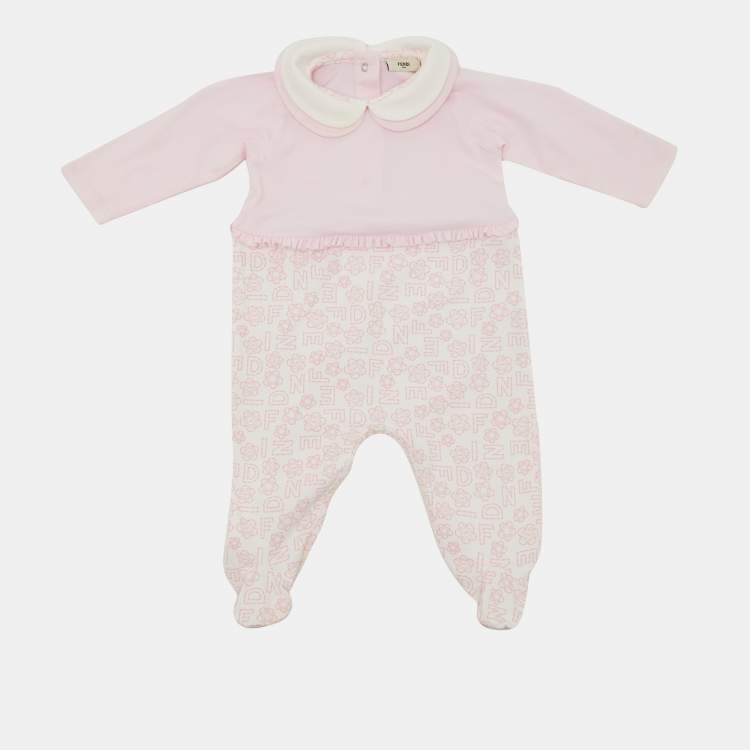 Pre Owned Fendi Pink Cotton Bodysuit/Cap and Bib Set 6M