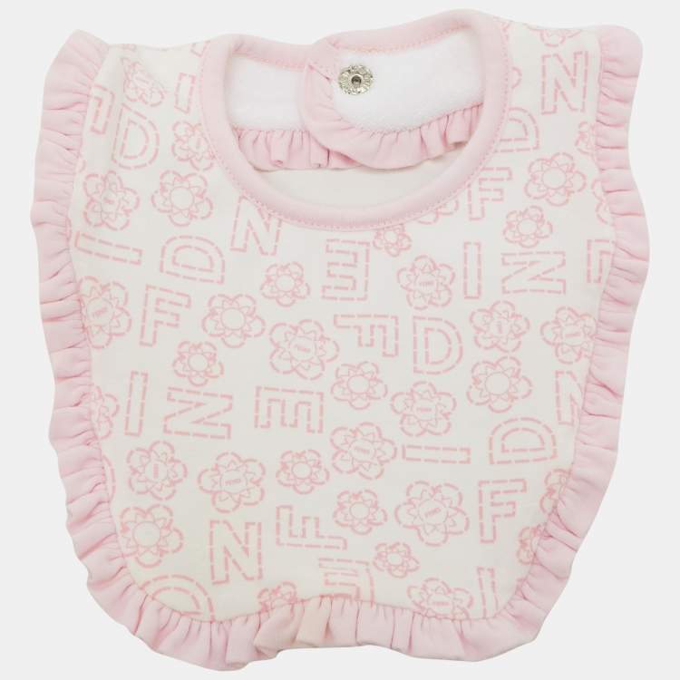 Pre Owned Fendi Pink Cotton Bodysuit/Cap and Bib Set 6M
