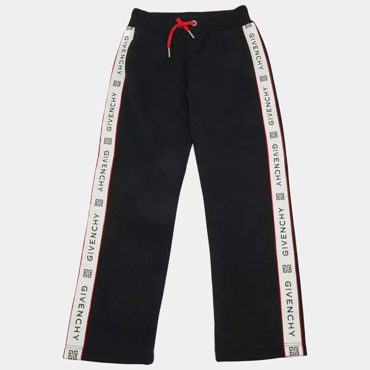 Pre Owned Givenchy Kids Black Side Logo Cotton Sweatpants Set 6Yrs