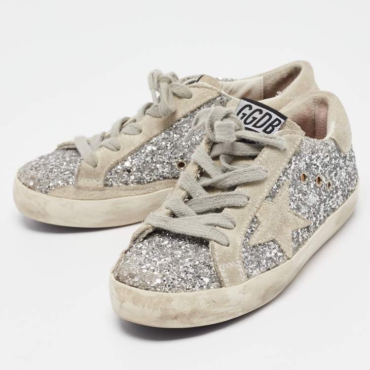 Pre Owned Golden Goose Silver/Grey Glitter and Suede Hi Star Low-Top Sneakers Size 30