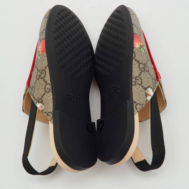 Pre Owned Gucci x Peter Rabbit™ Multicolor GG Supreme Canvas Princetown Slingback Sandals Size 32