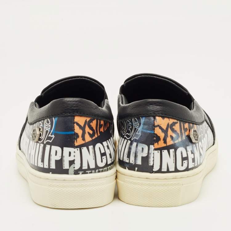 Pre Owned Philipp Plein Black/White Graffiti Print Leather Studded Slip On Sneakers Size 33