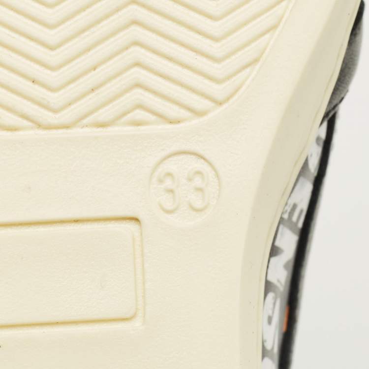 Pre Owned Philipp Plein Black/White Graffiti Print Leather Studded Slip On Sneakers Size 33