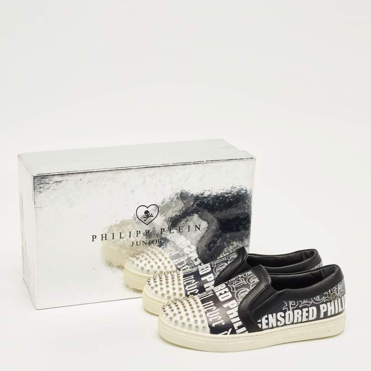 Pre Owned Philipp Plein Black/White Graffiti Print Leather Studded Slip On Sneakers Size 33
