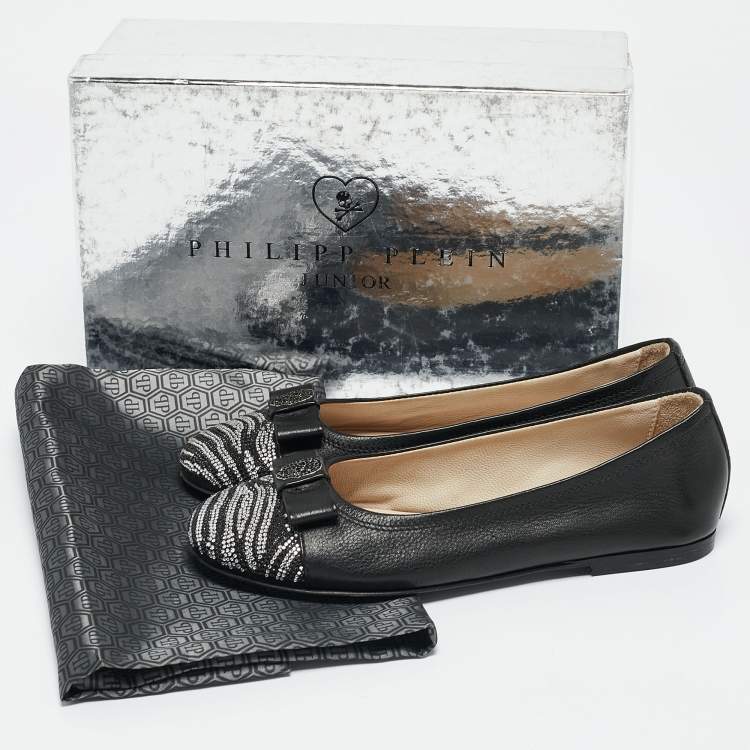 Pre Owned Philipp Plein Black Leather Crystal Embellished Aggressive Ballet Flats Size 32