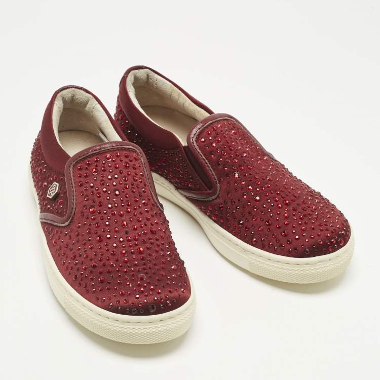 Pre Owned Philipp Plein Burgundy Satin Crystal Embellished Slip On Sneakers Size 28