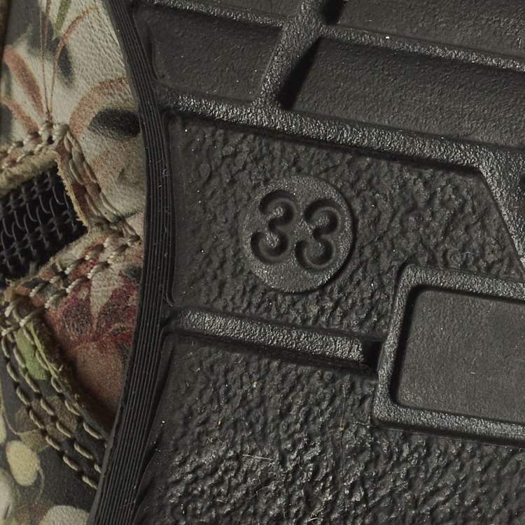 مملوكة مسبقًا Roberto Cavalli Size 33 Multicolor Leather Floral Print Ankle Length boots 