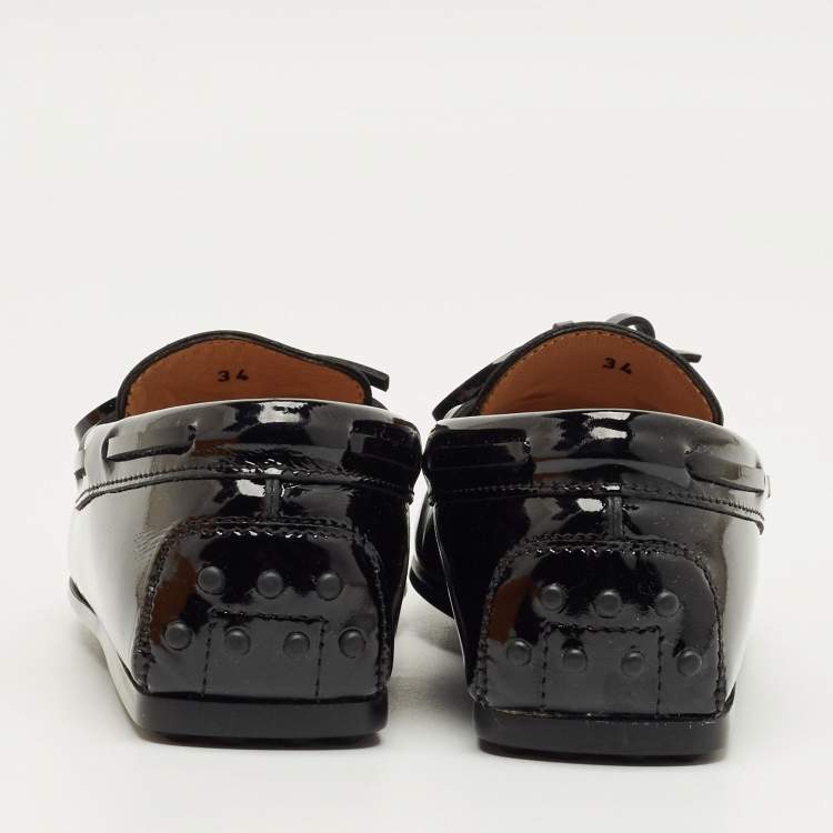 مملوكة مسبقًا Tod's Black Patent Leather Driving Loafers Size 34