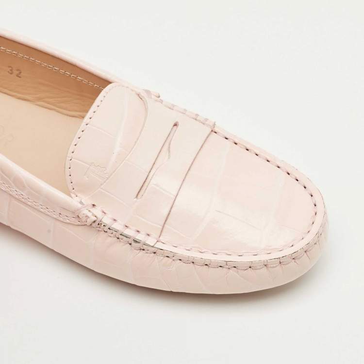 Pre Owned Tod's Pink Croc Embossed Leather Gommino Driving Loafers Size 32