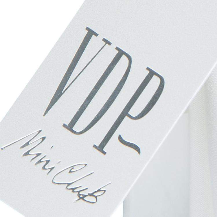 Pre Owned VDP White Embellished Heart Detail Sleeveless Top 8 Yrs 